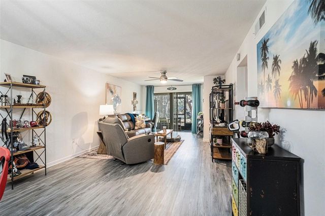 870 VIRGINIA STREET 105, Dunedin, FL 34698