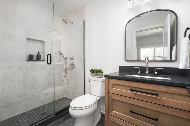 707 Thornwood Drive, Naperville, IL 60540