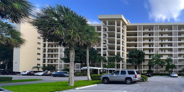 3050 N Palm Aire Drive 602, Pompano Beach, FL 33069