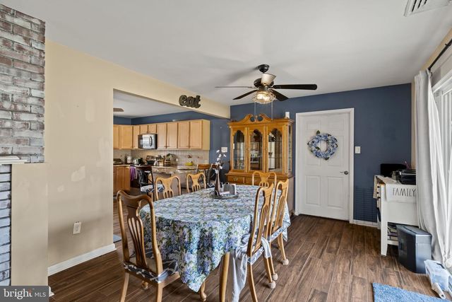 48 FRUITREE RD, Levittown, PA 19056