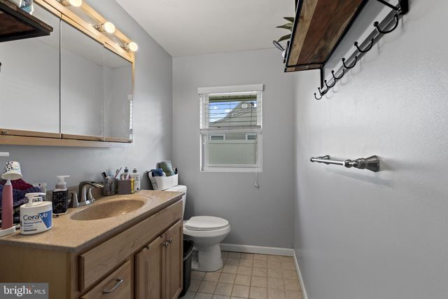 48 FRUITREE RD, Levittown, PA 19056