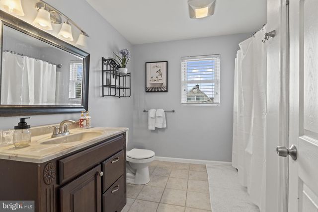 48 FRUITREE RD, Levittown, PA 19056