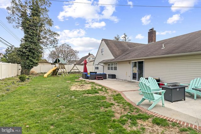 48 FRUITREE RD, Levittown, PA 19056