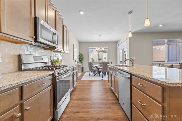 1382 Brookchase Circle, Maineville, OH 45039