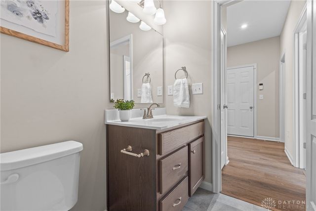 1382 Brookchase Circle, Maineville, OH 45039