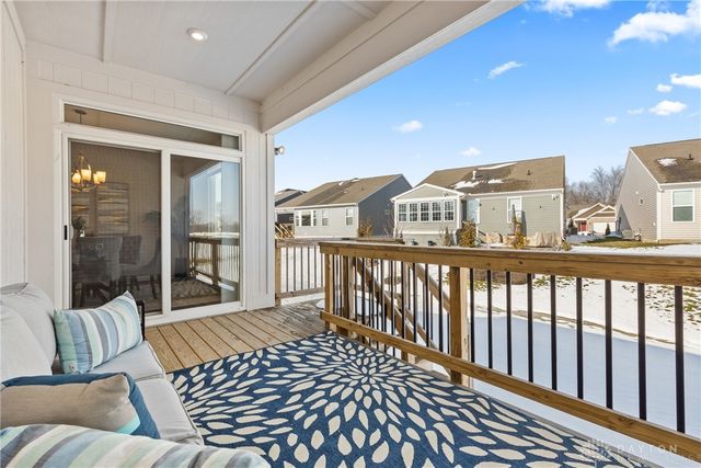 1382 Brookchase Circle, Maineville, OH 45039