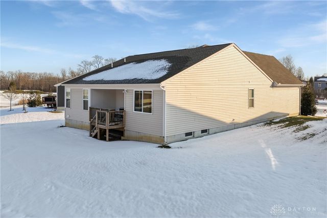 1382 Brookchase Circle, Maineville, OH 45039