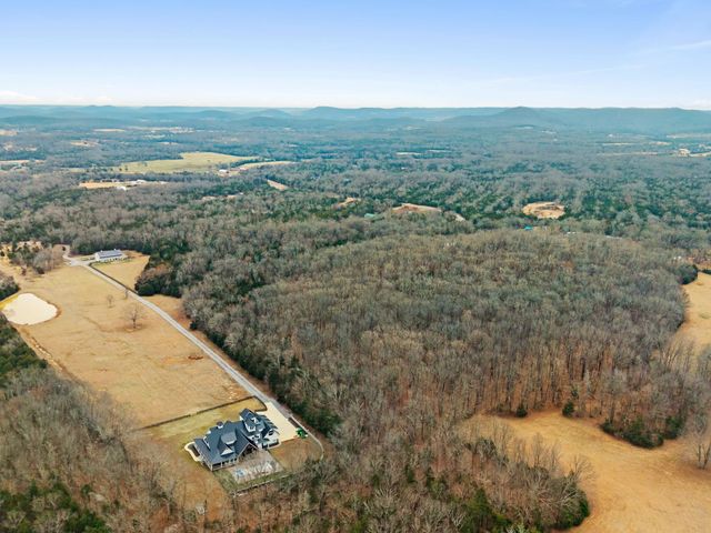 1 Manus Rd, Murfreesboro, TN 37127