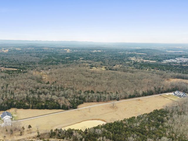 1 Manus Rd, Murfreesboro, TN 37127