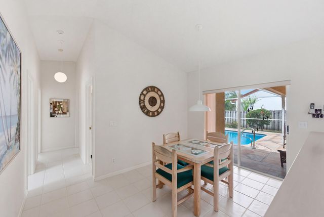 9099 Cavatina Place, Boynton Beach, FL 33472