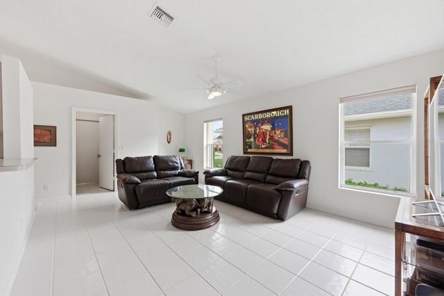 9099 Cavatina Place, Boynton Beach, FL 33472