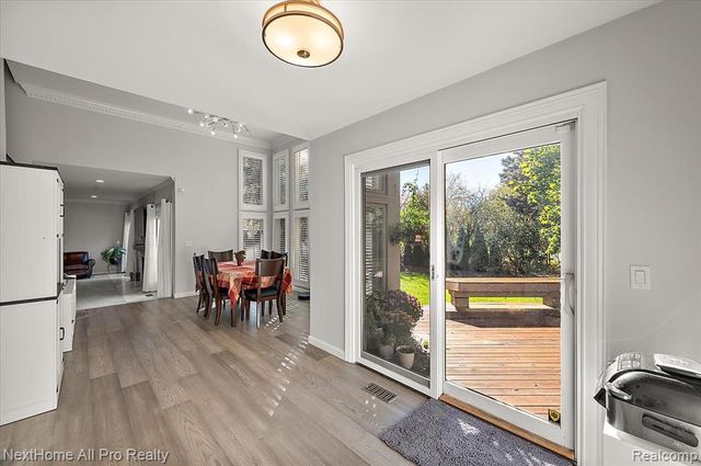 13277 Hidden Creek Drive, Plymouth, MI 48170