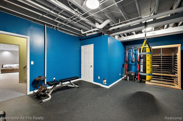 13277 Hidden Creek Drive, Plymouth, MI 48170