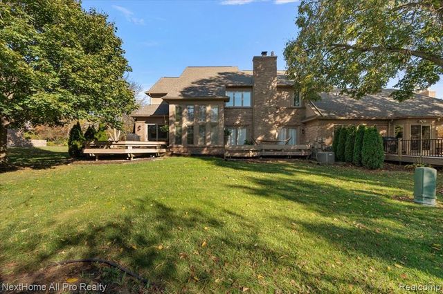 13277 Hidden Creek Drive, Plymouth, MI 48170