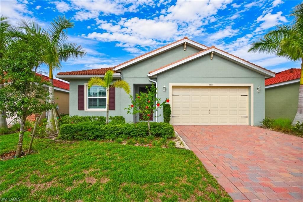 3944 Crosswater DR, NORTH FORT MYERS, FL 33917 — photo 3