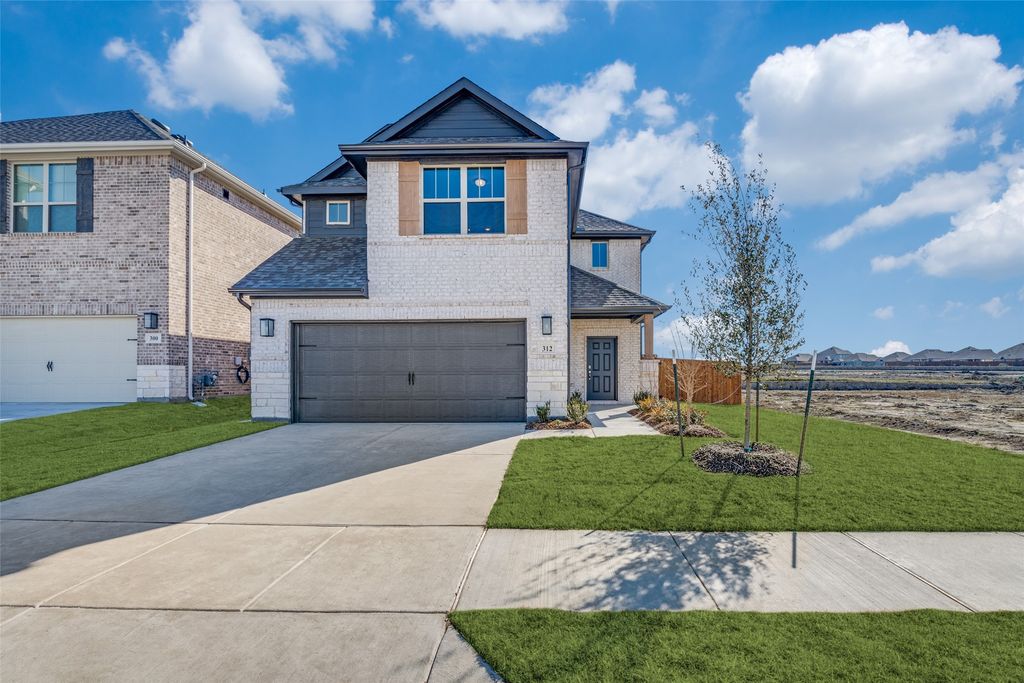 312 Silent Pond Park, Lavon, TX 75166