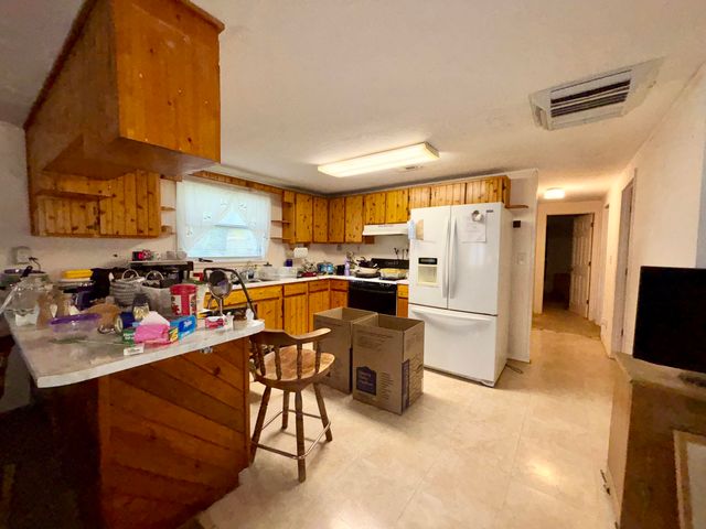 3030 Tamarack Circle, Bosque Farms, NM 87068