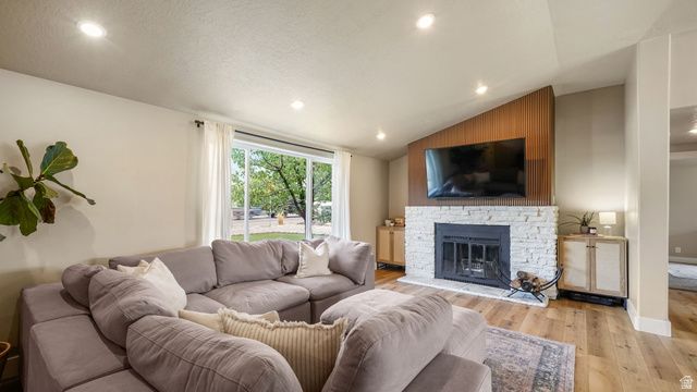 4719 W 11000 N, Highland, UT 84003