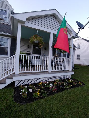 940 Gage Street, Bennington, VT 05201