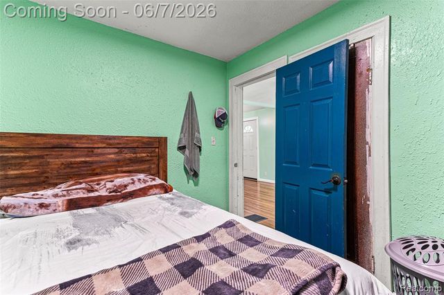 9983 Quincy Street, Detroit, MI 48204