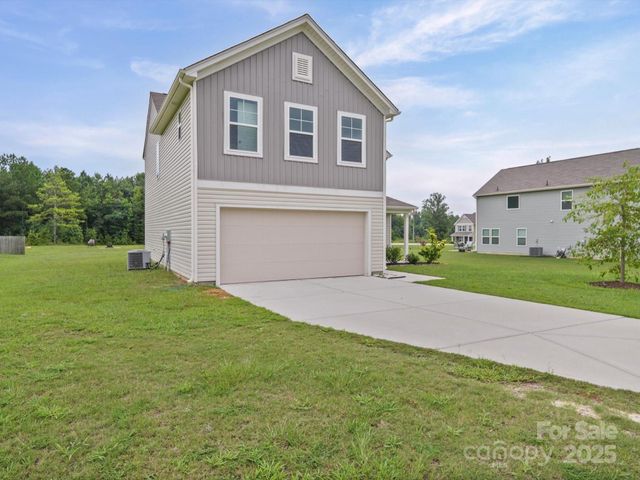303 Amberly Circle, Pageland, SC 29728