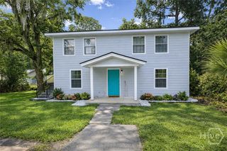 110 1/2 W 51st Street B, Savannah, GA 31405