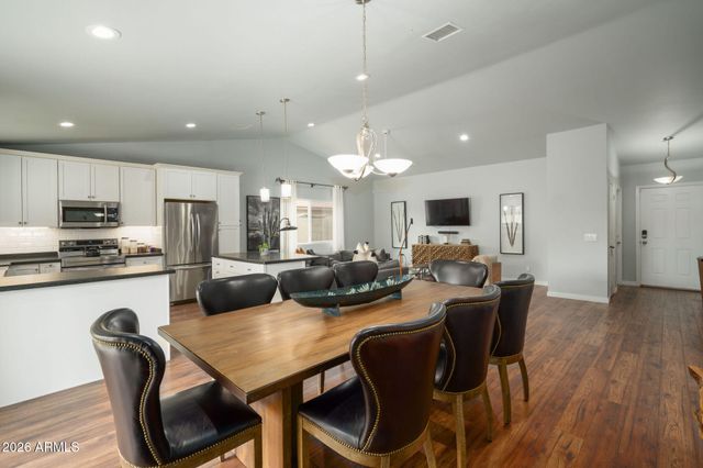 6335 E WALTANN Lane, Scottsdale, AZ 85254