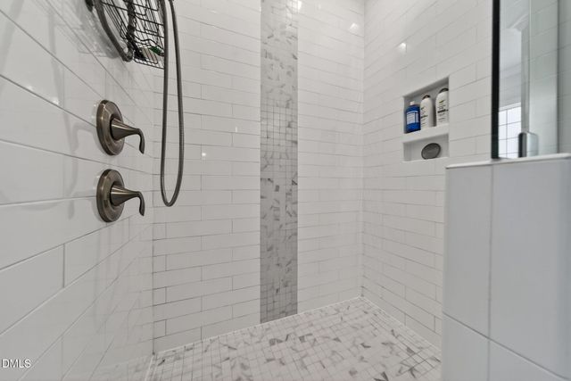 6109 Norwood Place, Raleigh, NC 27613