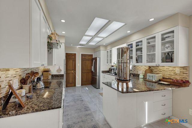 830 Palomino Lane, San Marcos, TX 78666