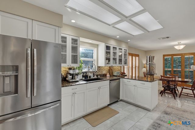 830 Palomino Lane, San Marcos, TX 78666
