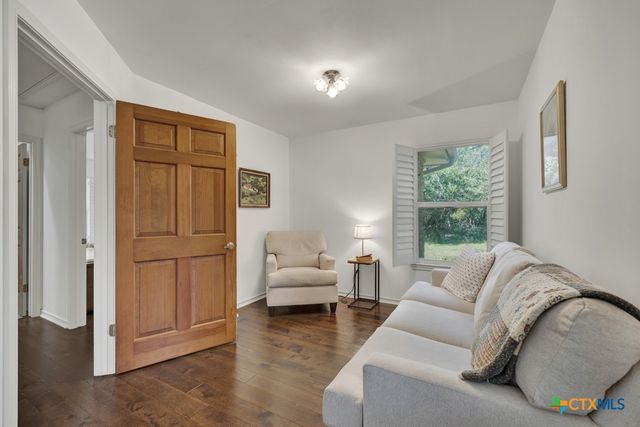 830 Palomino Lane, San Marcos, TX 78666
