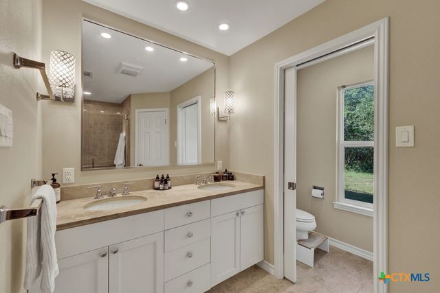 830 Palomino Lane, San Marcos, TX 78666