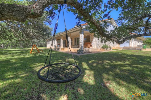830 Palomino Lane, San Marcos, TX 78666