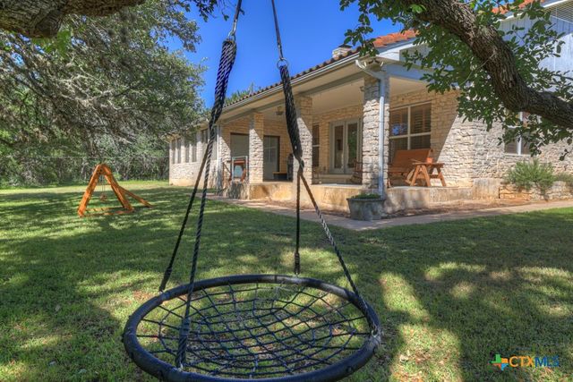 830 Palomino Lane, San Marcos, TX 78666