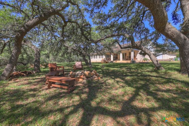 830 Palomino Lane, San Marcos, TX 78666