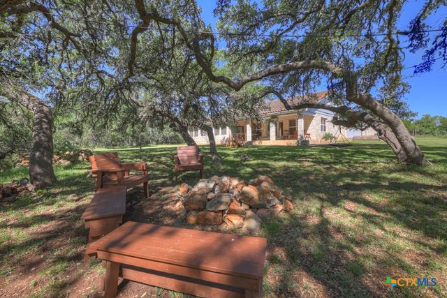 830 Palomino Lane, San Marcos, TX 78666
