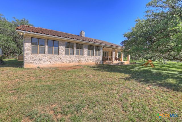 830 Palomino Lane, San Marcos, TX 78666