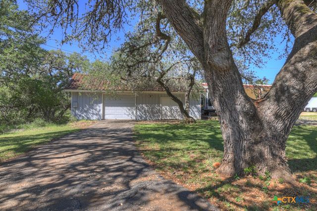 830 Palomino Lane, San Marcos, TX 78666