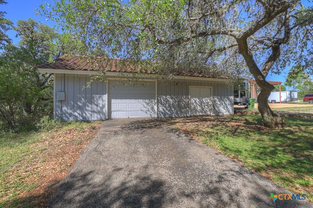 830 Palomino Lane, San Marcos, TX 78666