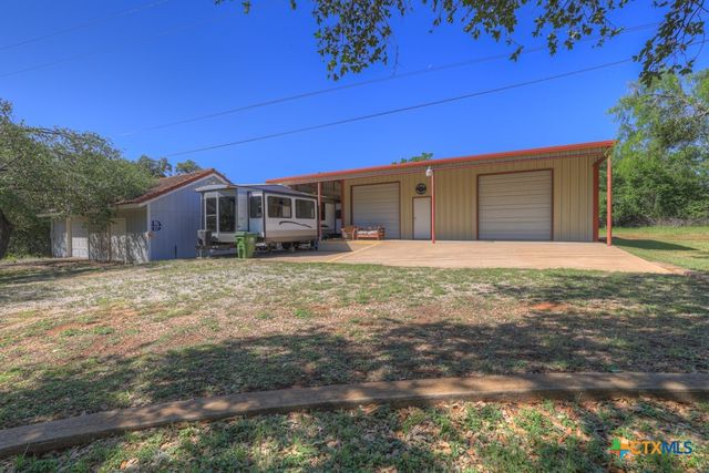 830 Palomino Lane, San Marcos, TX 78666