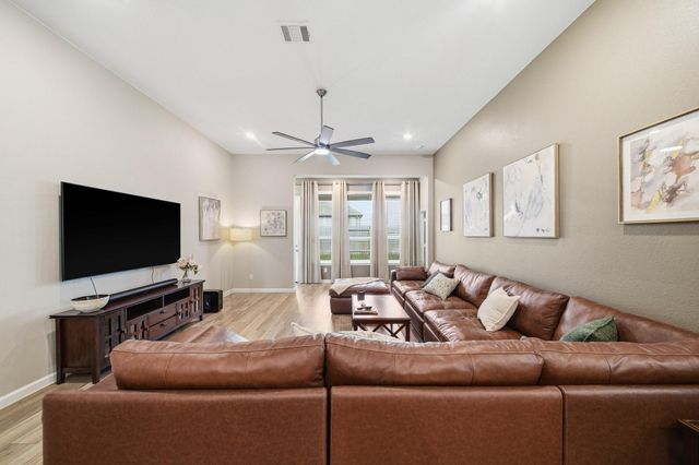 3715 Meadow Breeze Lane, Rosenberg, TX 77469