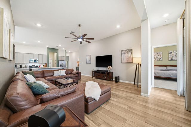 3715 Meadow Breeze Lane, Rosenberg, TX 77469