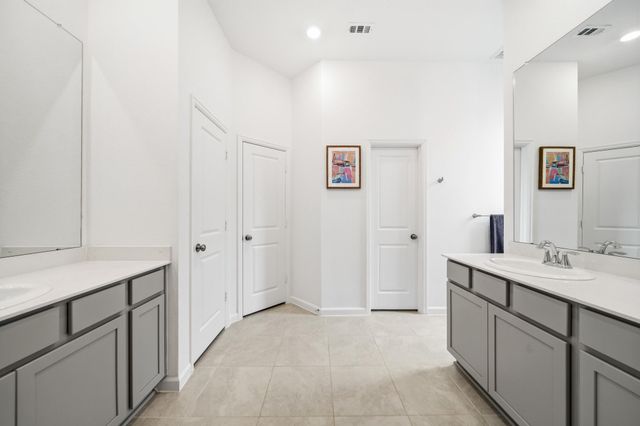 3715 Meadow Breeze Lane, Rosenberg, TX 77469