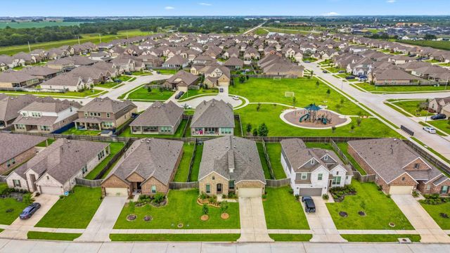 3715 Meadow Breeze Lane, Rosenberg, TX 77469