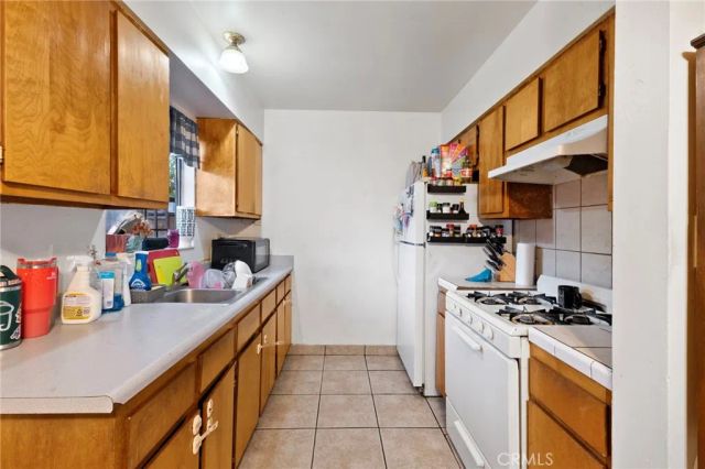 10364 Marion Avenue, Montclair, CA 91763