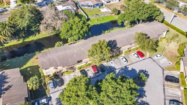 461 NW 76th Avenue 106, Margate, FL 33063