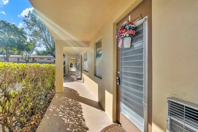 461 NW 76th Avenue 106, Margate, FL 33063