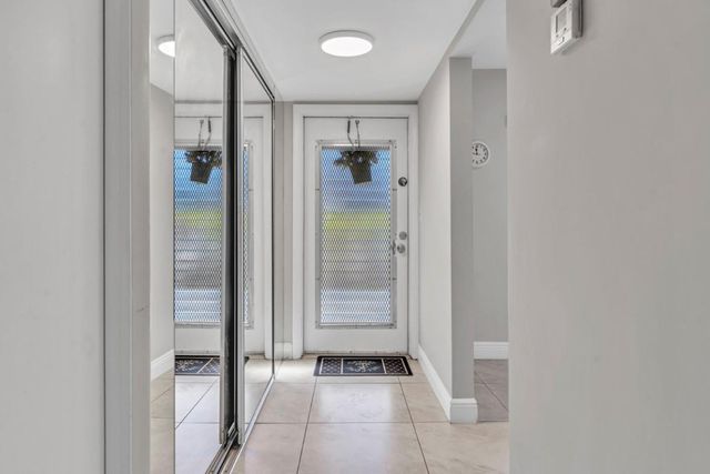 461 NW 76th Avenue 106, Margate, FL 33063