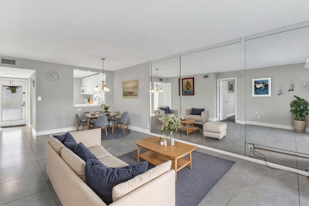 461 NW 76th Avenue 106, Margate, FL 33063