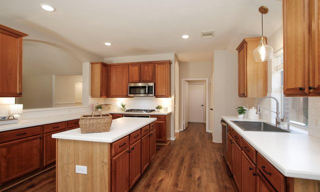 1106 Compass Cove Circle, Spring, TX 77379